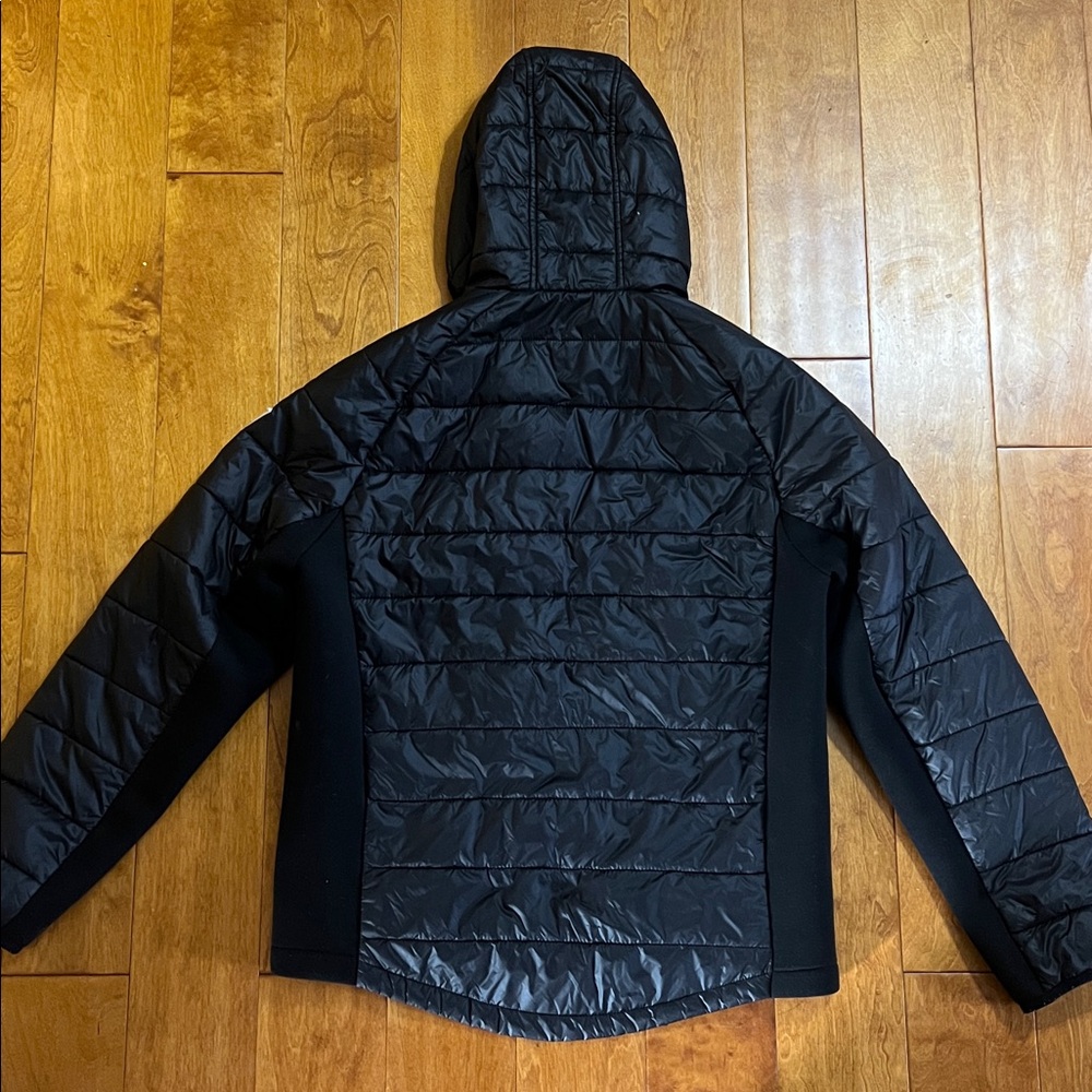 GUESS Black Quilted Hooded Jacket Size M Full Zip Lightweight Puffer Outdoor - Picture 8 of 12